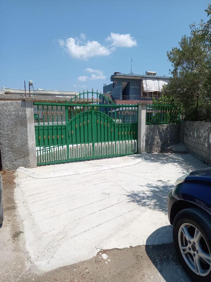 Vlorë Vila Demo מראה חיצוני תמונה